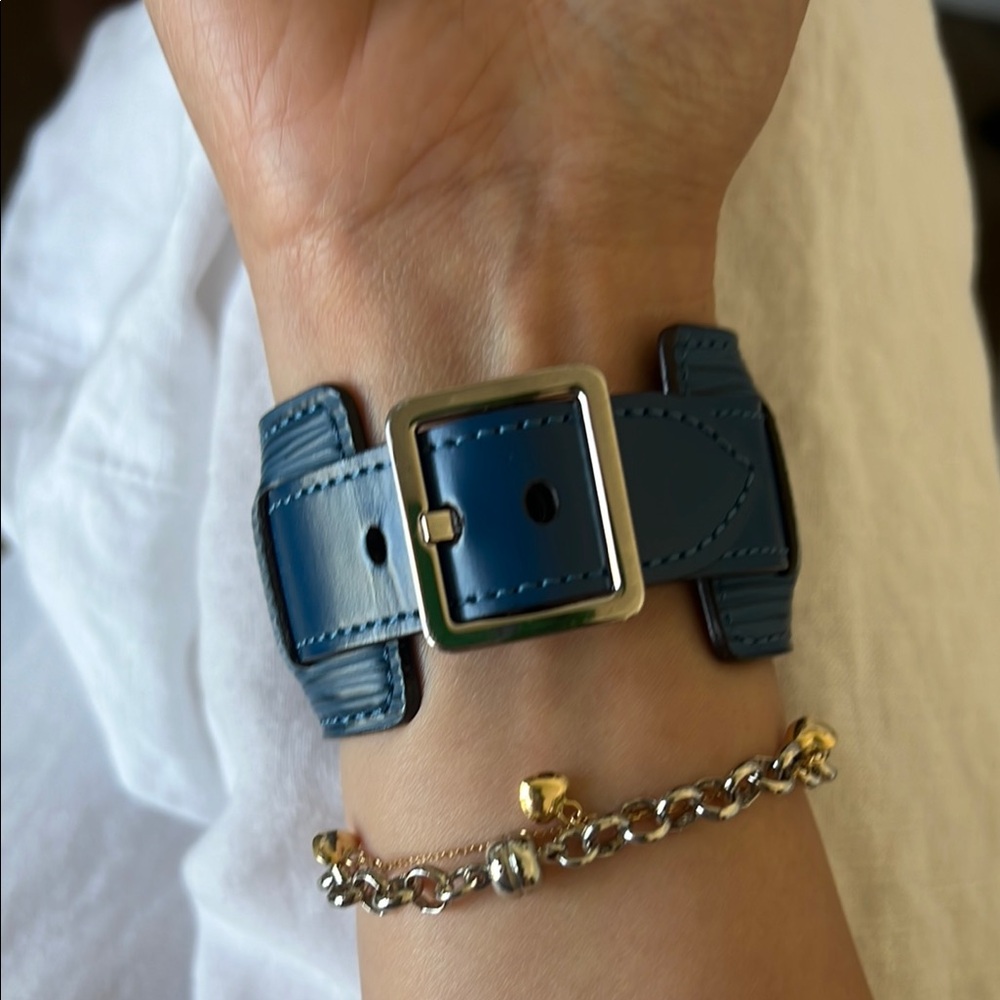 Louis Vuitton Teal Leather Cuff - Picture 6 of 6